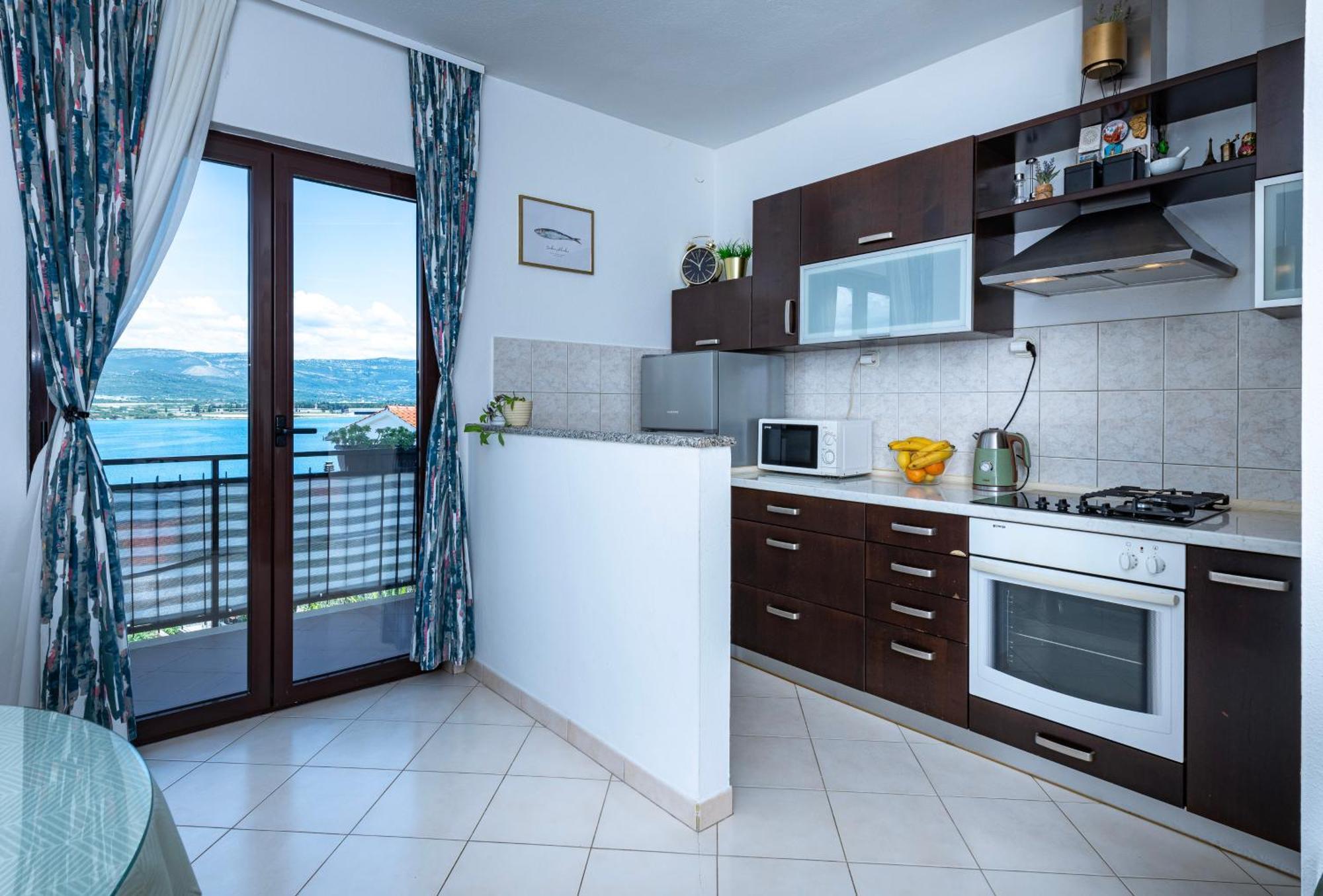 Apartments Bellezza Trogir Exterior photo